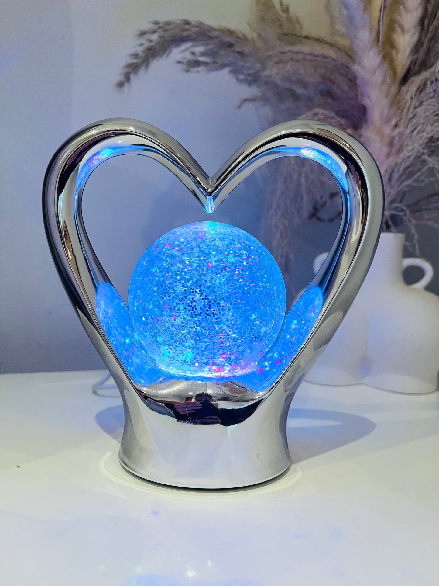 Silver Metallic Heart Glitter Lamp