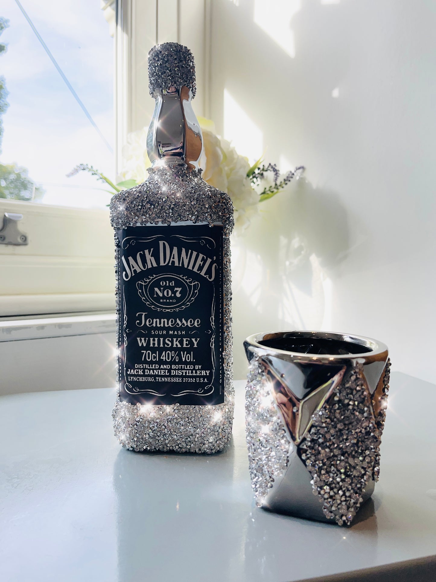 Crystal Glitz Whiskey Bottle & Glass Ornament